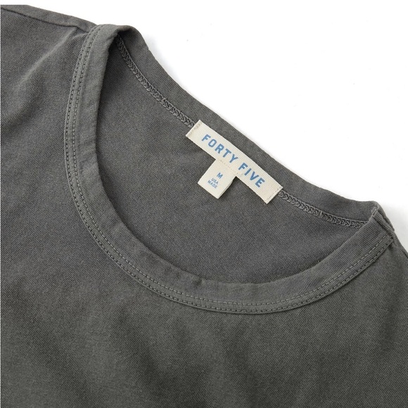 COPY - Huckberry Forty-Five Tee Shirt - Medium - Picture 4 of 5